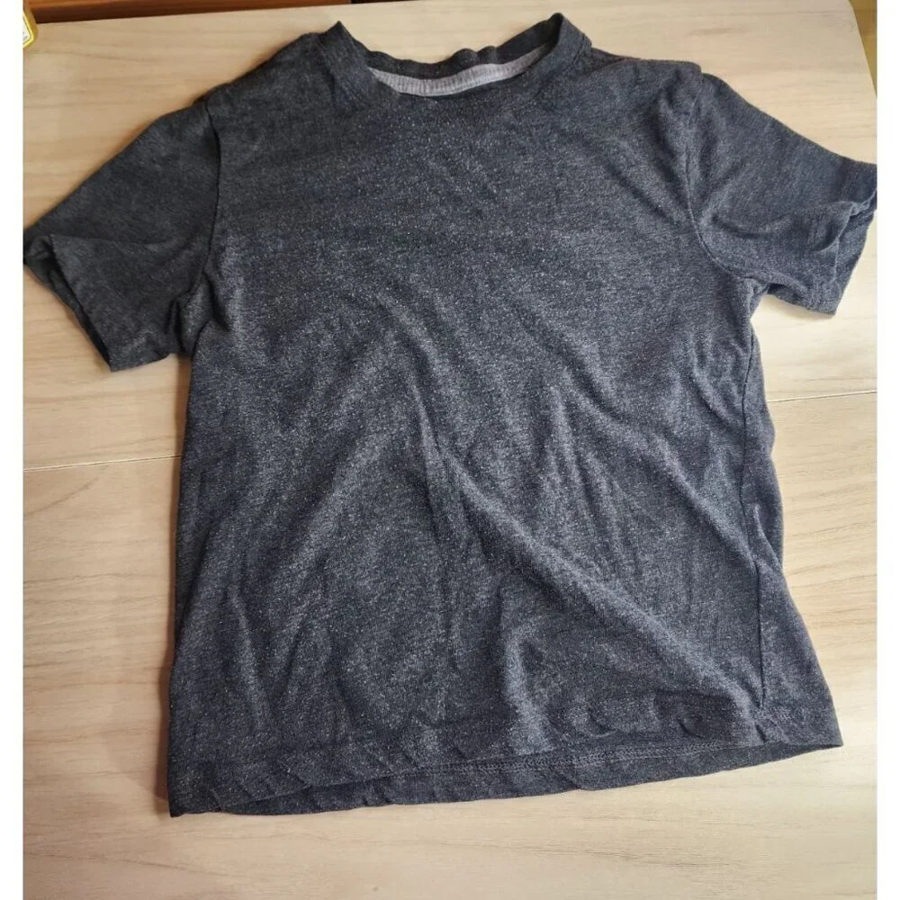 3 Kids Old Navy T-shirt Lot of 3 Tee-Shirts Kids Size Small 6/7